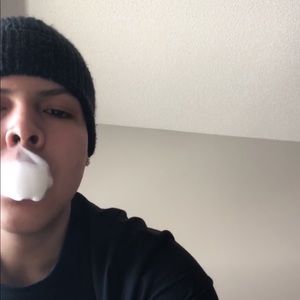 Meet your Posher, Victor